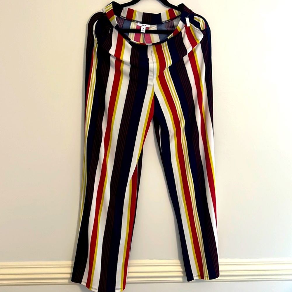 BAR III Candy Coated Stripped Wide Leg Flowing Pants - Size M! Color for days!
